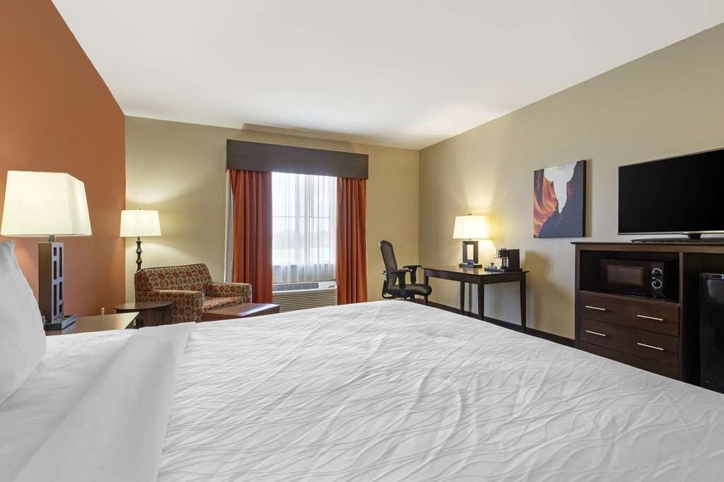 Best Western Plus Longhorn Inn & Suites Luling Kamer foto